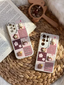 قاب موبایل شیائومی دختر و بیسکوئیت برجسته قهوه ای کرم محافظ لنزدار - تصویر 2