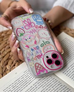 قاب موبایل آیفون دختر نقاشی قلب دوربینی محافظ لنزدار - تصویر 2