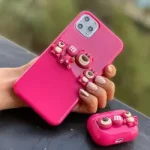 قاب موبایل آیفون خرس صورتی برجسته خمیری یوگی - تصویر 2