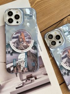 قاب موبایل آیفون ابری نورث فیس ( The North face ) کرومی - تصویر 2