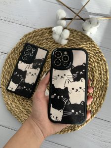 قاب موبایل سامسونگ گربه های کیوت سیاه و سفید محافظ لنزدار - تصویر 3