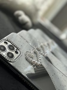 قاب موبایل آیفون قلب لاولی آیینه ای صدفی - تصویر 3