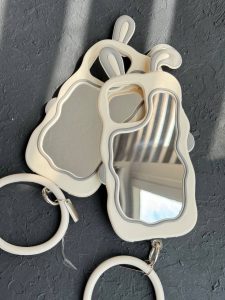 قاب موبایل آیفون خرگوش آینه ای سیلیکونی گوش دار + حلقه ست - تصویر 3