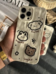 قاب موبایل آیفون خرس صخره ای قهوه ای برجسته - تصویر 3