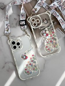 قاب موبایل آیفون خرس بهاری گوش دار پشت بیرنگ + بند آویز بلند - تصویر 2