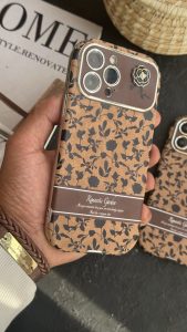 قاب موبایل آیفون گل رز رمانتیک گاردن قهوه ای