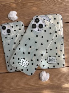 قاب موبایل آیفون یشمی سبز خال خالی - تصویر 3