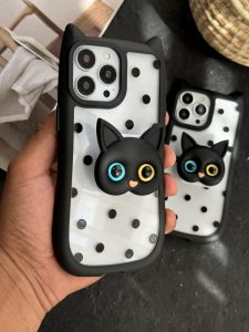 قاب موبایل آیفون گربه اسپاتی پاپسوکت آیینه ای