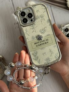 قاب موبایل آیفون باغ سلطنتی + بند ست مروارید