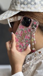 قاب موبایل ( آیفون - سامسونگ ) سن لورن شکوفه گل رز + آویز گل رز - تصویر 3
