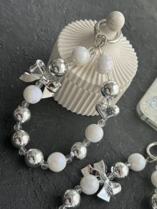 آویز و بند پاپیون نقره ای