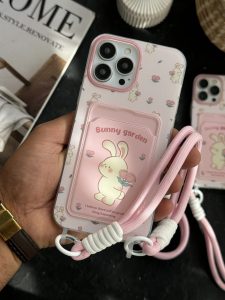 قاب موبایل آیفون خرگوش بانی گاردن گل رز ریز جاکارتی و بندست