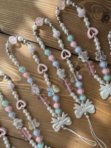 بند و آویز خرس پاستیلی پروانه پاپیون - تصویر 3