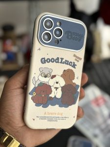 قاب موبایل آیفون سگ های پودل شجاع - تصویر 2