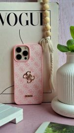 قاب موبایل چرم Guess - Image 4