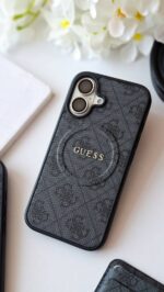 قاب موبایل GUESS همراه با ولت ست پک اورجینال - Image 3