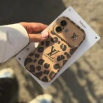 قاب Louis Vuitton Leopard Golden (کدC2319)
