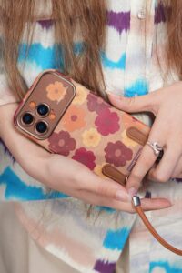 قاب موبایل آیفون قاب گل وینتیج فلاور بندی - تصویر 3